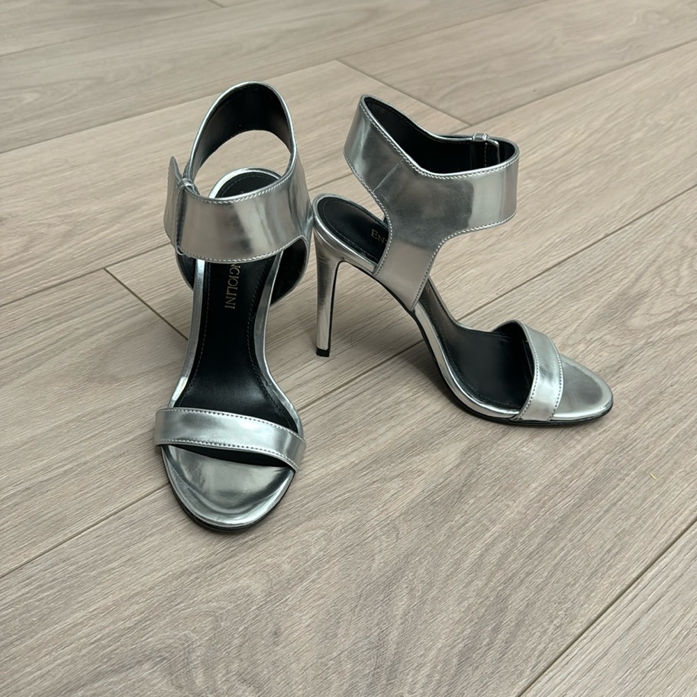 Enzo Angiolini silver heeled sandal